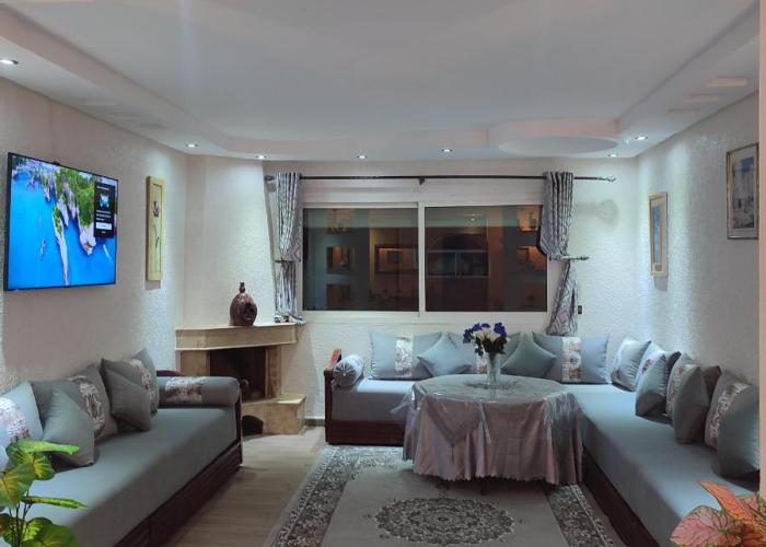 lux appartement avec piscine
