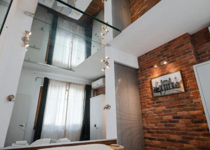 Designer 1BD Cinématique on Solunska by Flat Mаnager