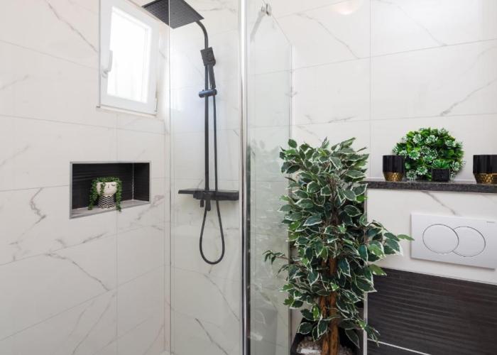 Urban Edge - Beach Apartments