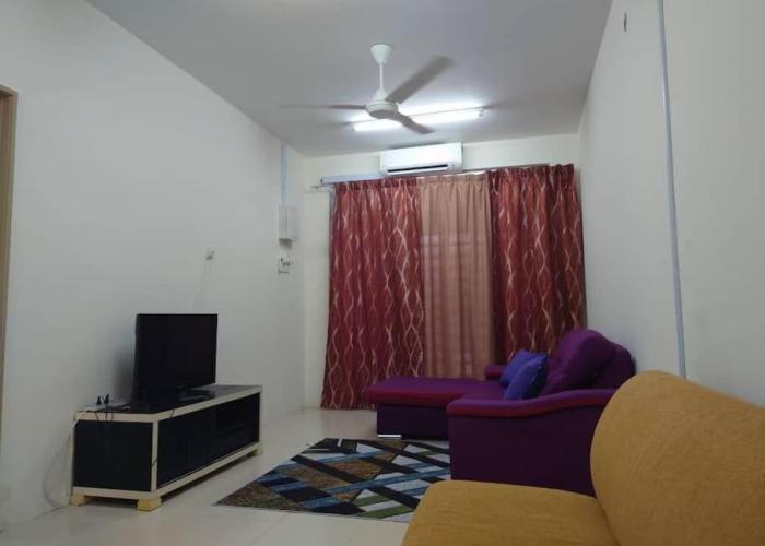 Nourina Homestay Gambang