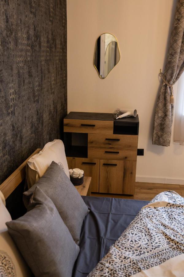 фото Apartment Serdika 1