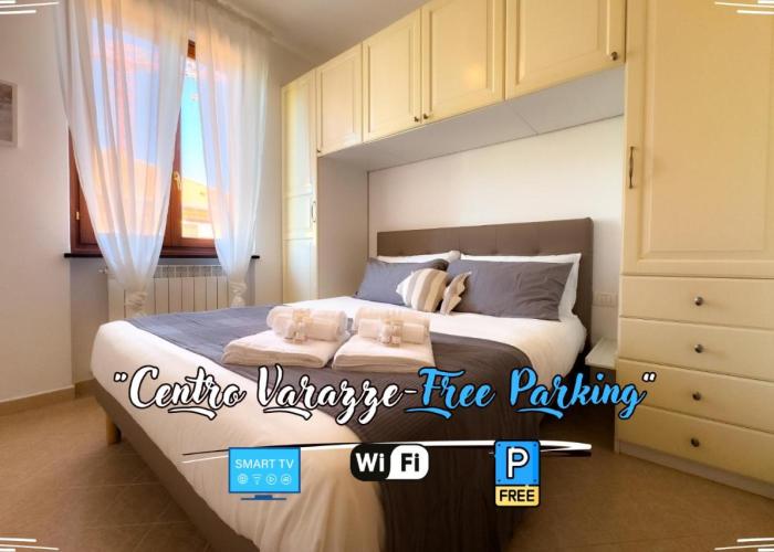 Varazze Center - Free Parking - WiFi - Smart TV