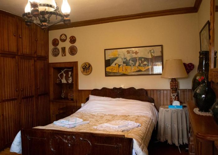 Mouria County House