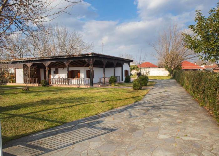 Mouria County House