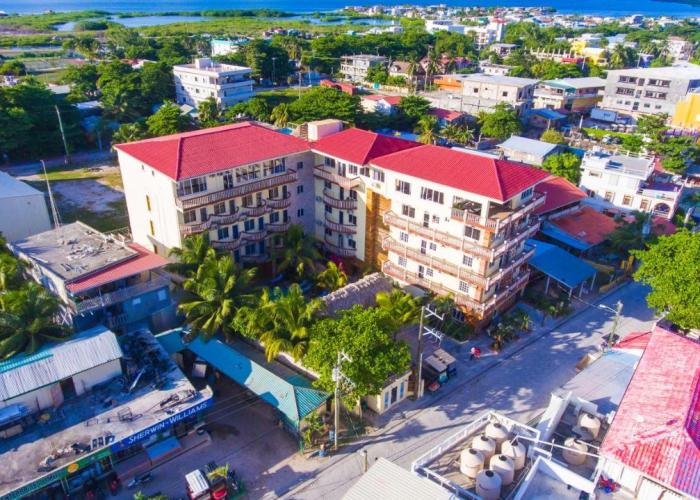 Tropical Palace Hotel