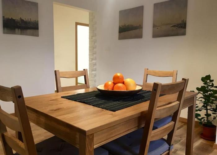 Centrally located , Brand new, cozy apartment with Parking