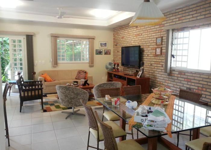 Casa na Faz Real