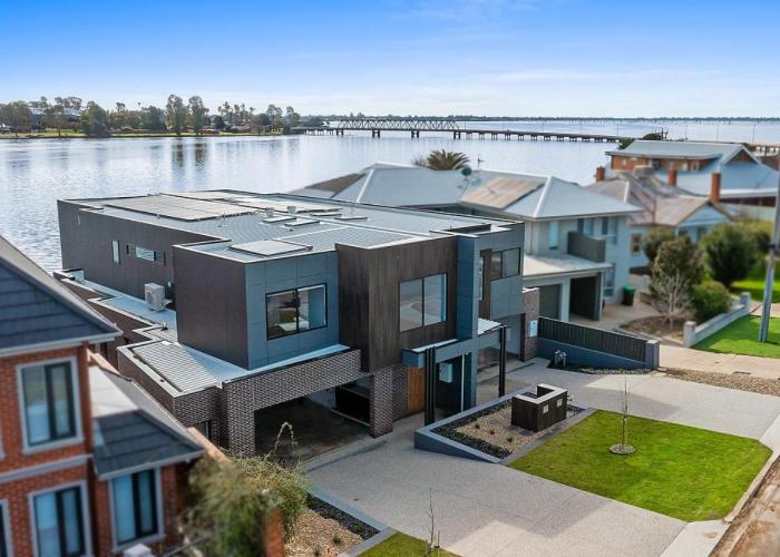 Edgewater on Irvine