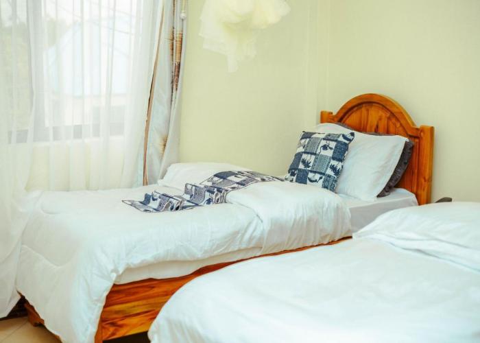 CM Luxury Lodge