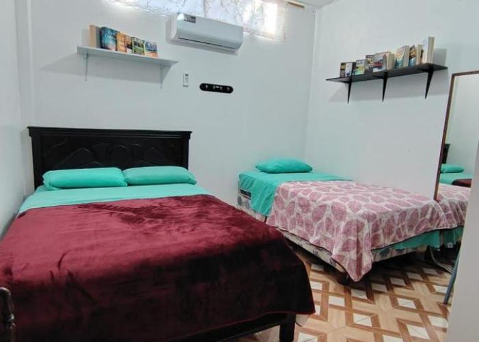 Cuarto en galápagos