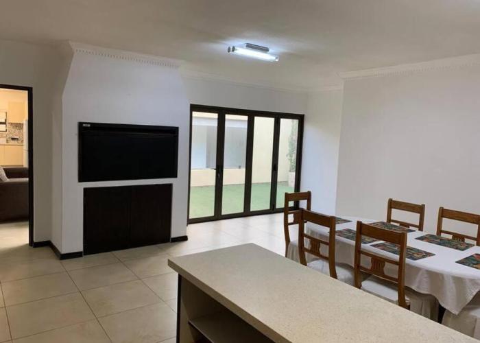 Fairways Villa @ Bunker Close