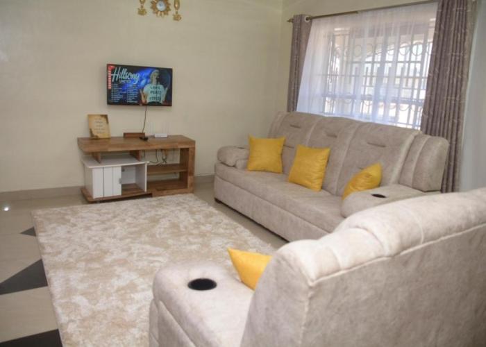 Cozy 1BR (Ensuite) Apartment close to Rupa Mall, Mediheal Hospital, Life care Hospital, Eldoret Hospital and St. Lukes Hospital