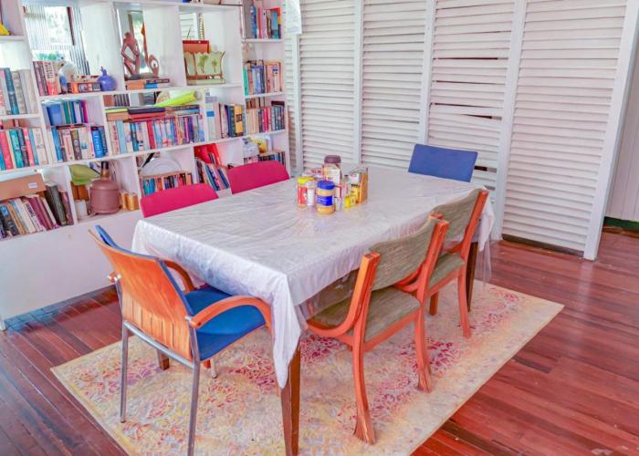 SMITH'S BNB ROOMS 2