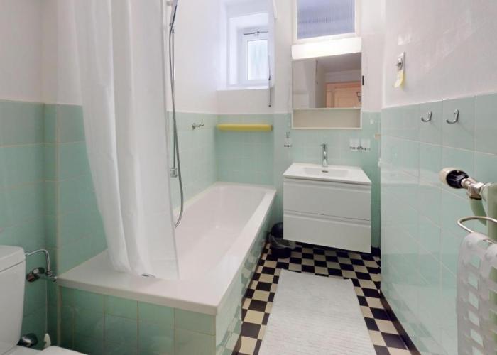 Apartment Chavallera 5