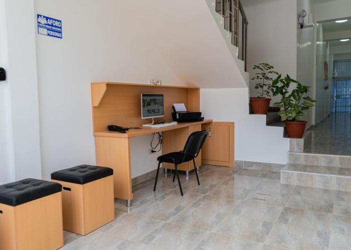 Suite and Business