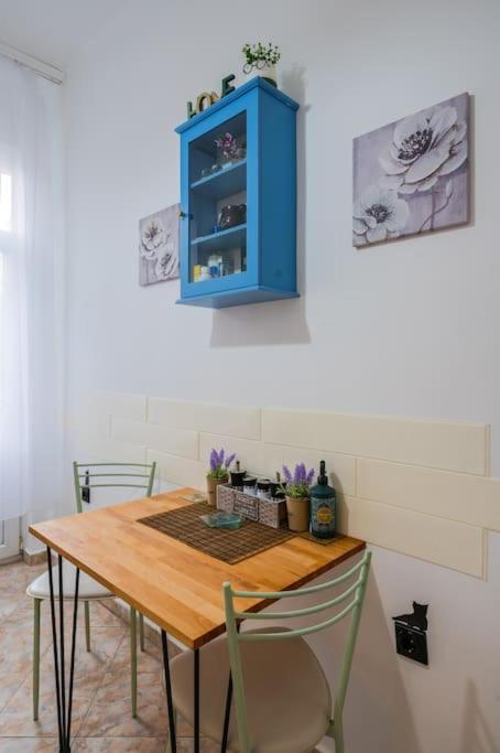 фото Spacious 3BD Central apartment