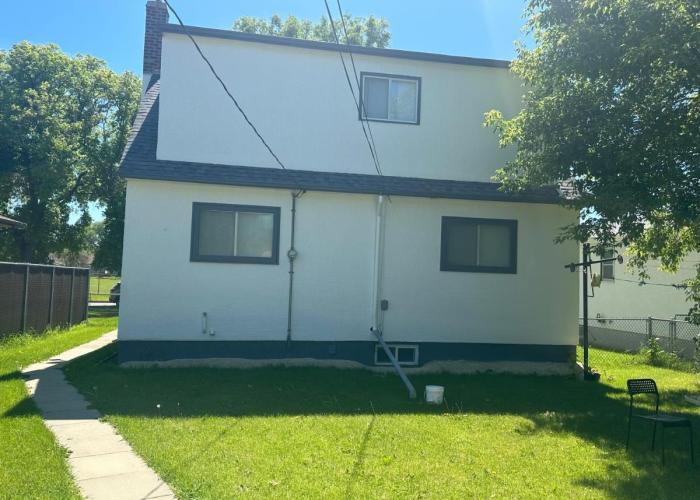 Spotless 2 Bedrooms Suite 2 in Winnipeg
