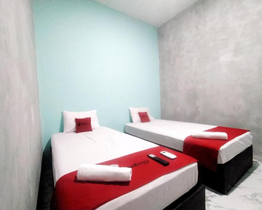 RedDoorz Syariah near Exit Tol Bojong Pekalongan