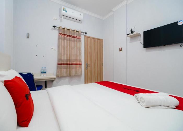 RedDoorz near Primaya Hospital Pangkal Pinang
