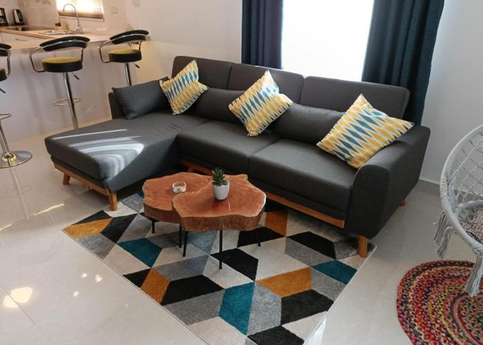 Cozy 2BR Getaway - Stylish Stay in Grand Baie