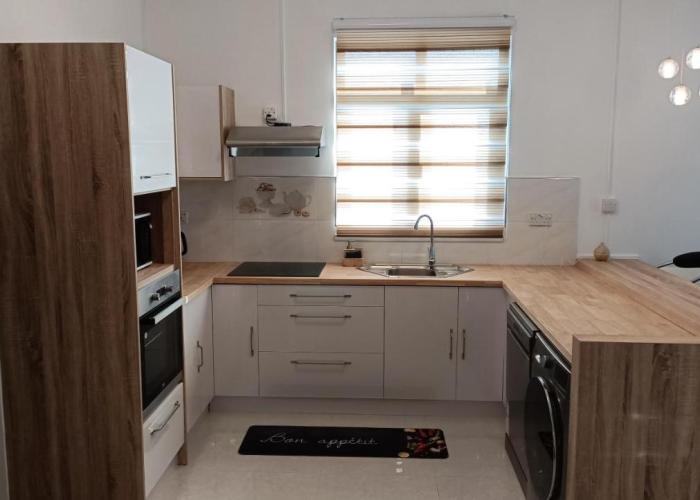 Cozy 2BR Getaway - Stylish Stay in Grand Baie