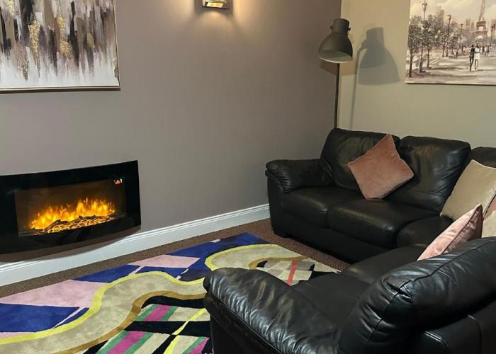 Spacious 2 bedroom apartment in Killarney