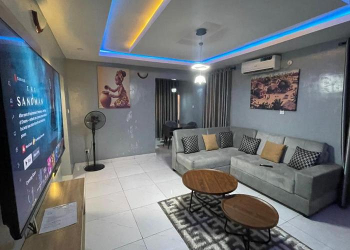 TWO BEDROOM LUXURY APT ops MOLLY SPECIALIST HOSPITAL