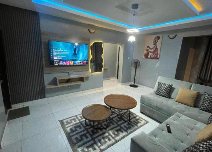 TWO BEDROOM LUXURY APT ops MOLLY SPECIALIST HOSPITAL