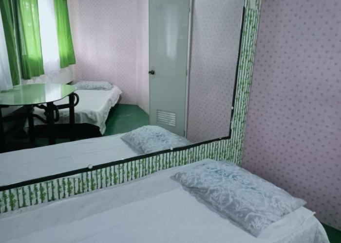 QUICKSHIELD HOMESTAY