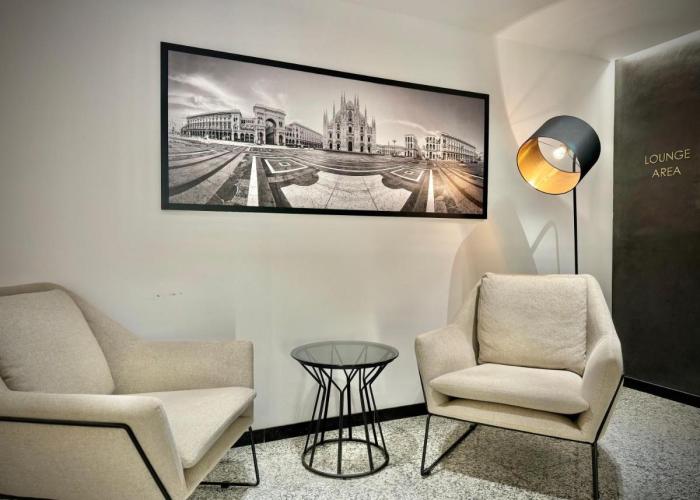 City Modern & Classy Apartment for 4 Guests & Parking