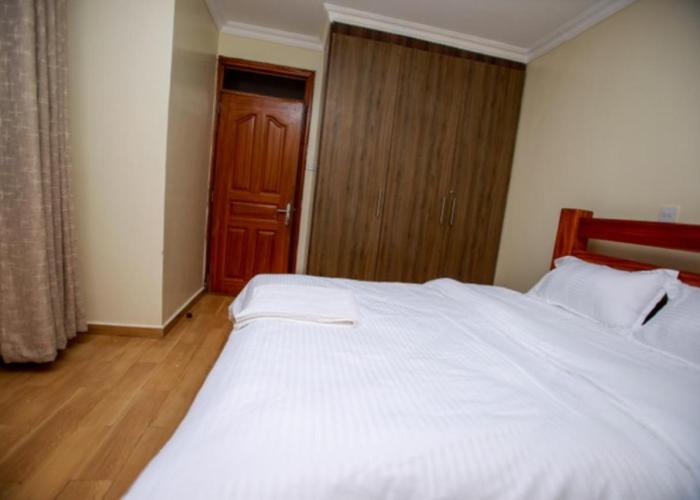 WHITE LOTUS EXECUTIVE APARTMENT