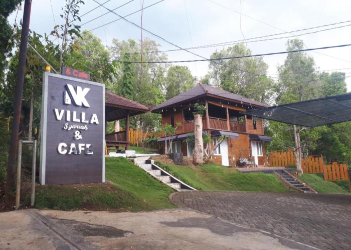 NK Villa Syariah And Cafe Prigen