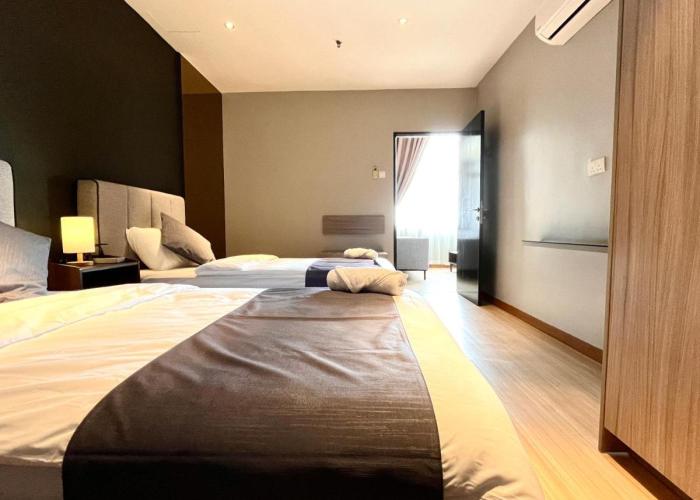 HillMark Suites