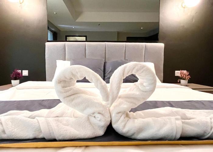 HillMark Suites