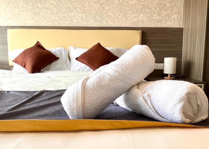 HillMark Suites