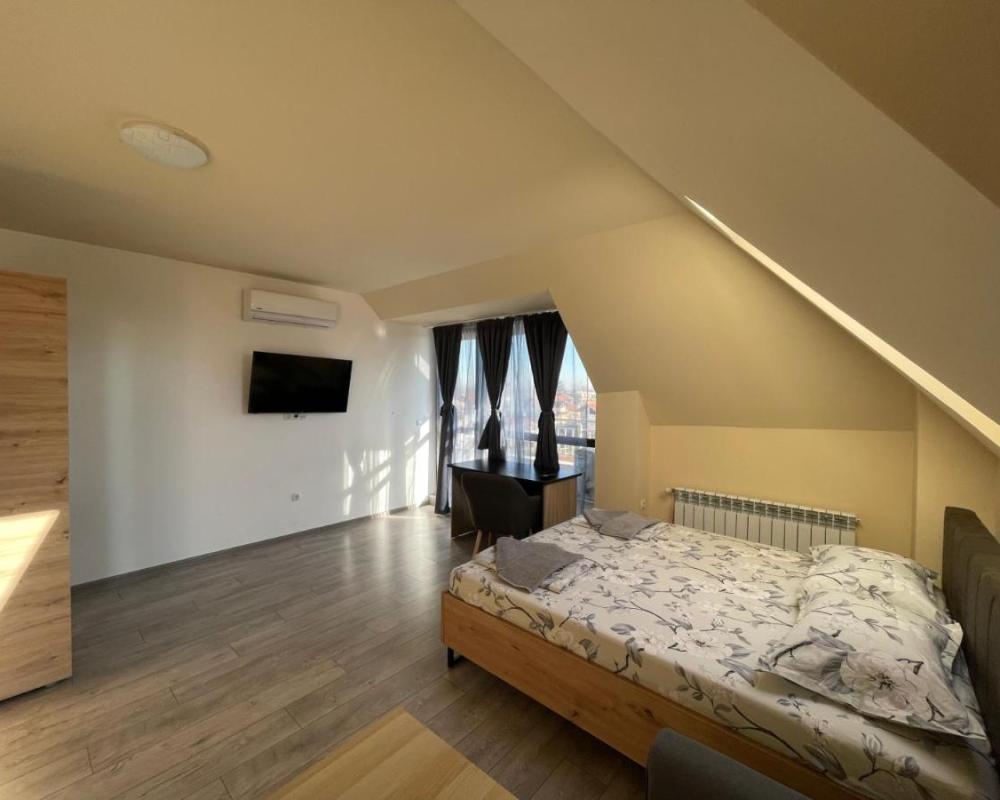 фото ZaraApartHotel