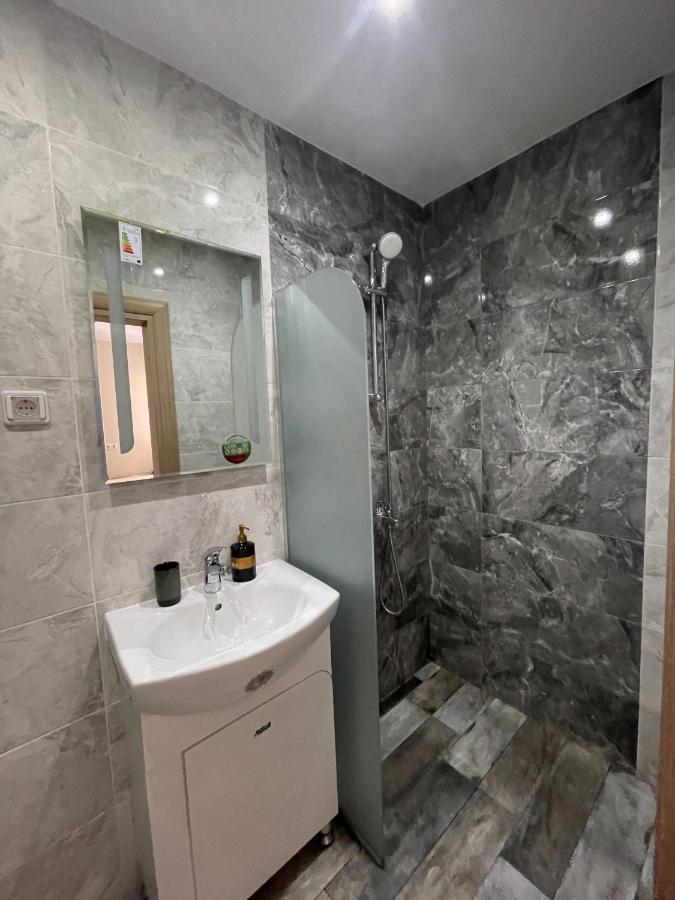 фото ZaraApartHotel