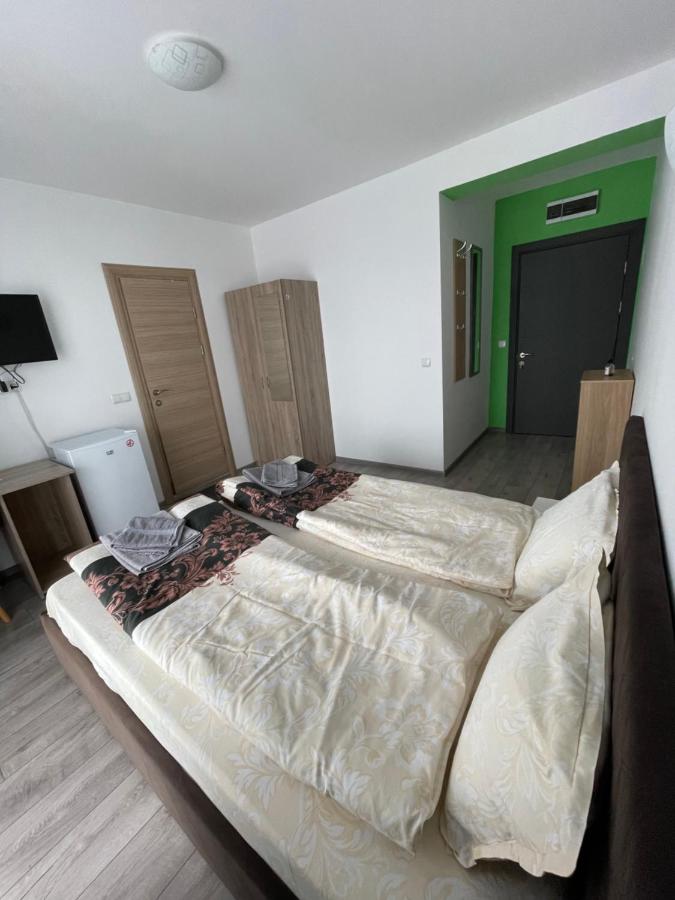 фото ZaraApartHotel