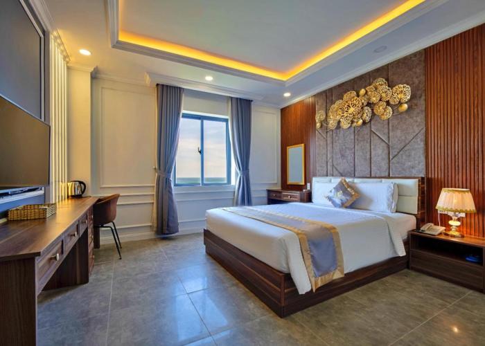 HANZ Phu Van Sunset Beach Resort