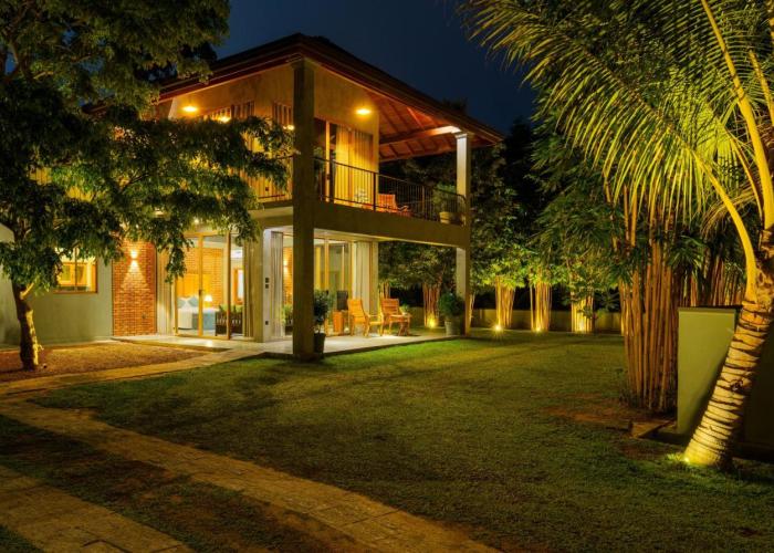 Villa Rumassala Luxury Chalets