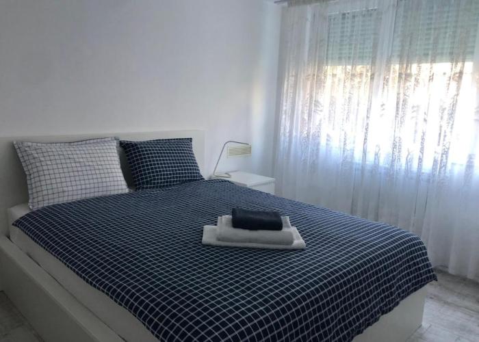 Cozy and modern apartment Krasno selo, free parking