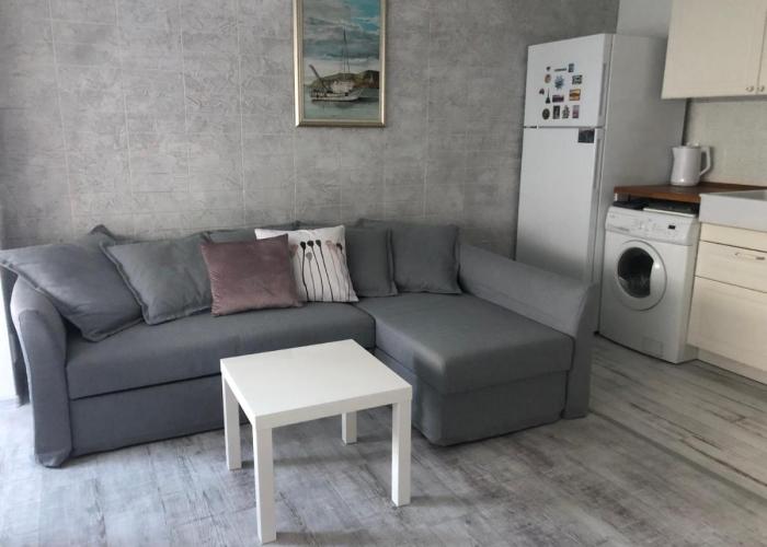 Cozy and modern apartment Krasno selo, free parking