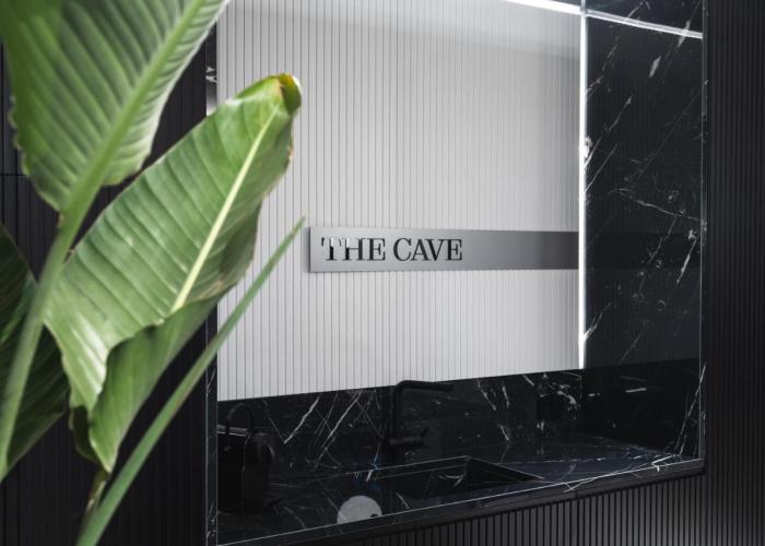 THE CAVE Suites SPA