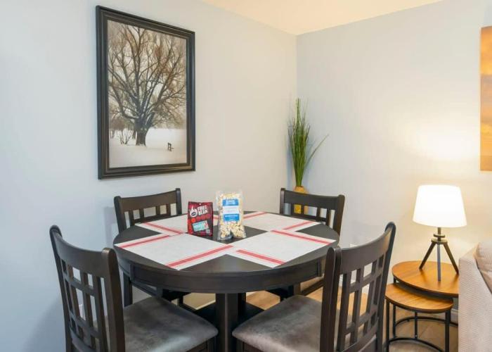 NN - The Mack - Crestview 1-bed 1-bath