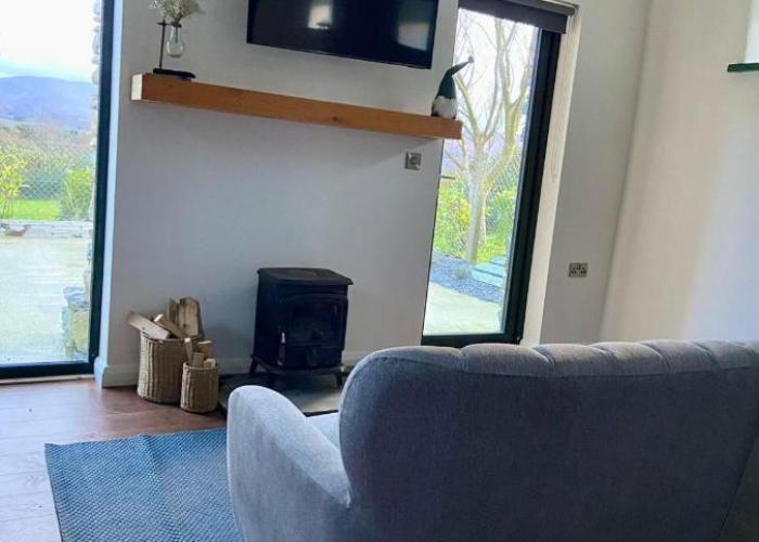 Bill's Barns, Apartment 1