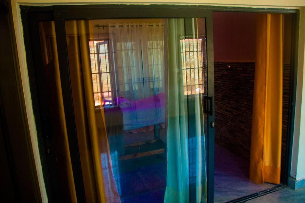 фото Chambre à 10 min de l'aéroport