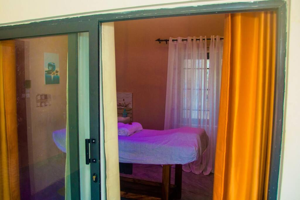 фото Chambre à 10 min de l'aéroport