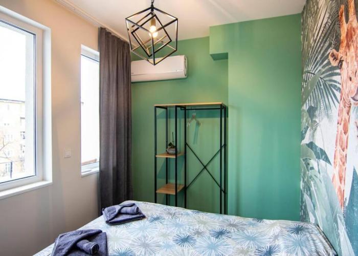 Jungle apartment in the center
