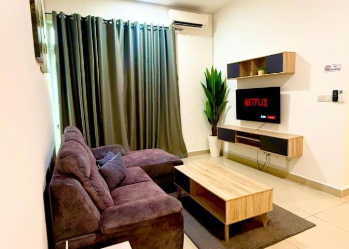 Meridin Bayvue Sea View Homestay by JP
