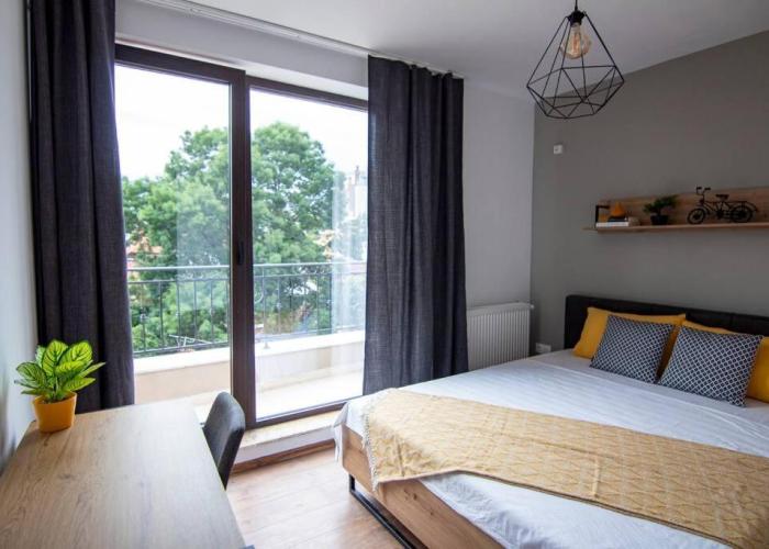 Apartment with private parking 1